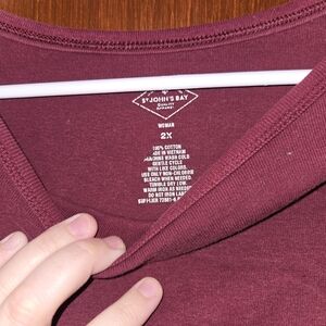 St. John's Bay Women's V-Neck Tee in Burgundy Wine